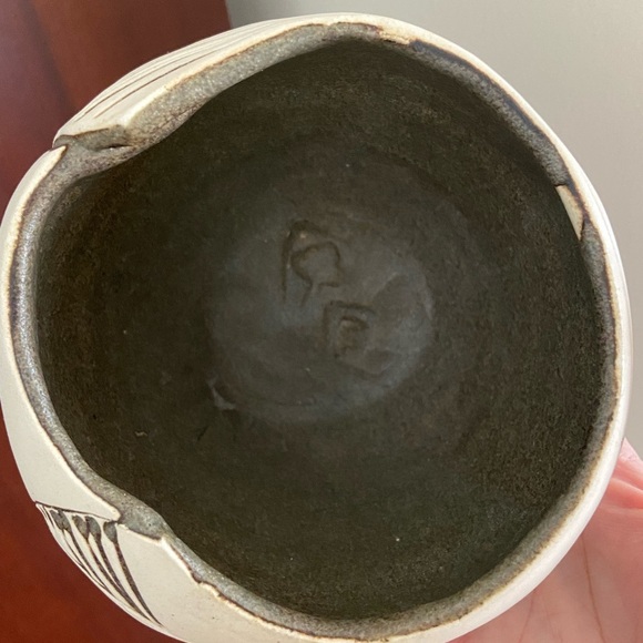 Native American Southwestern Hand Thrown Artist Signed Landscape Vase Bowl Pot - Picture 8 of 10